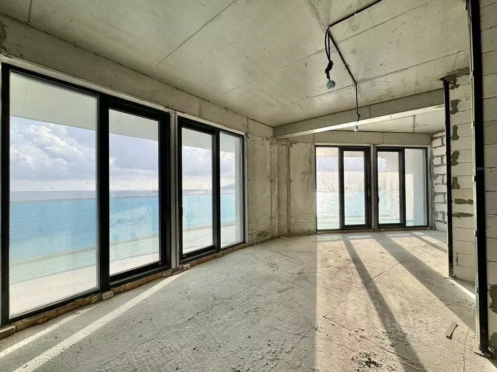 Свободной планировки кв. Крым, Ялта ул. Дражинского, 53 (71.0 м) - Фото 1