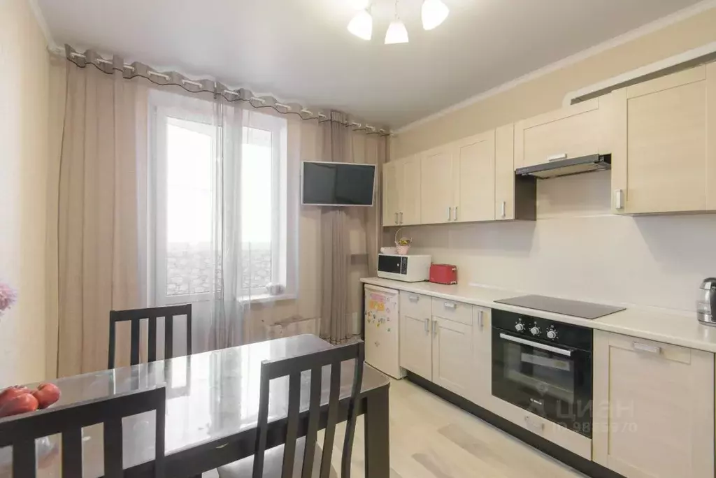 3-к кв. Ростовская область, Ростов-на-Дону ул. Ткачева, 22 (71.0 м) - Фото 0