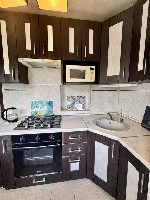 5-к. квартира, 46 м, 5/5 эт. - Фото 1