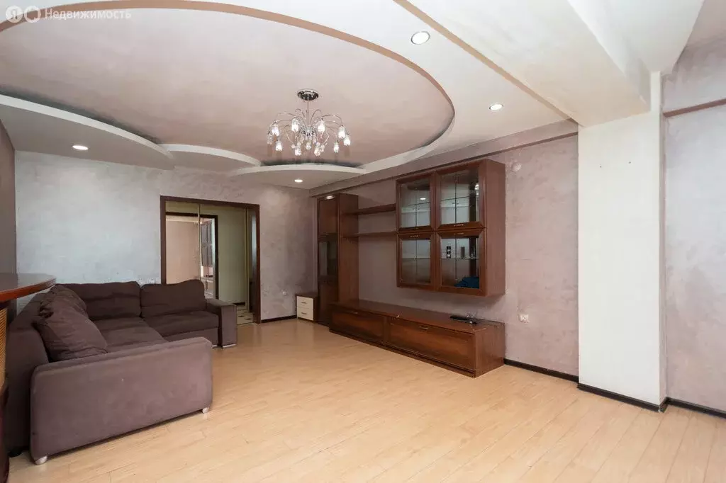 3-комнатная квартира: Иркутск, улица Лермонтова, 136/5 (98.5 м) - Фото 0