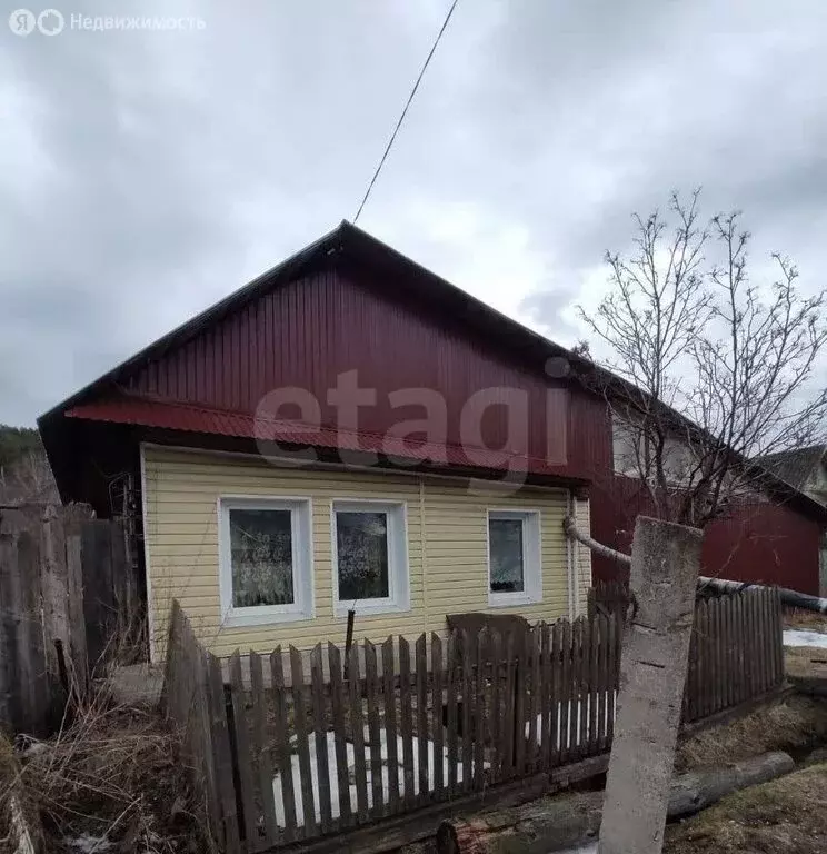 Дом в Златоуст, Спортивная улица (43 м) - Фото 0