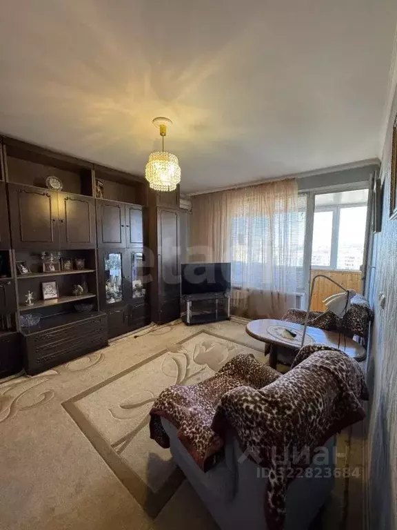 3-к кв. Оренбургская область, Оренбург ул. Чкалова, 28 (64.0 м) - Фото 0