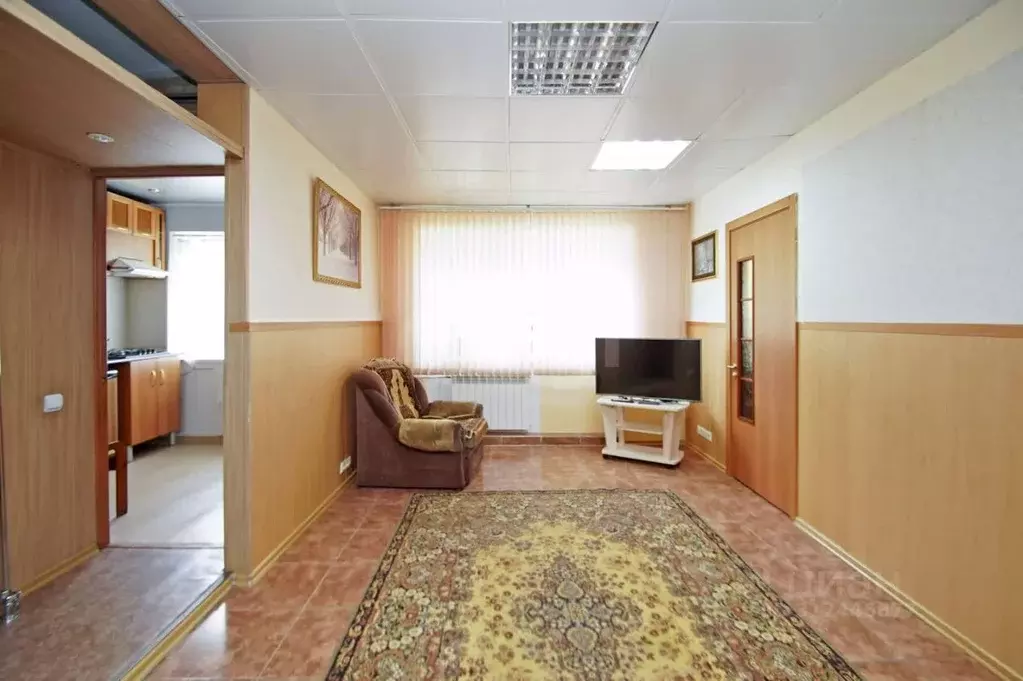 2-к кв. Омская область, Омск ул. Серова, 4А (43.9 м) - Фото 0