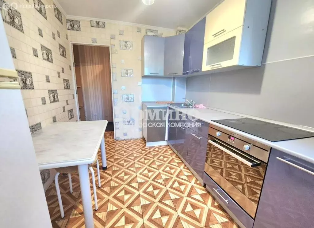4-комнатная квартира: Тюмень, Широтная улица, 103 (73 м) - Фото 1