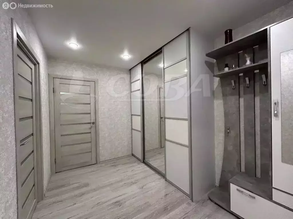 2-комнатная квартира: Тюмень, улица Пермякова, 84к3 (64.6 м) - Фото 0