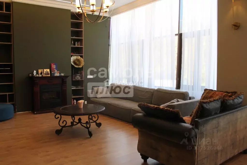 5-к кв. Челябинская область, Челябинск Лесопарковая ул., 7 (281.0 м) - Фото 1