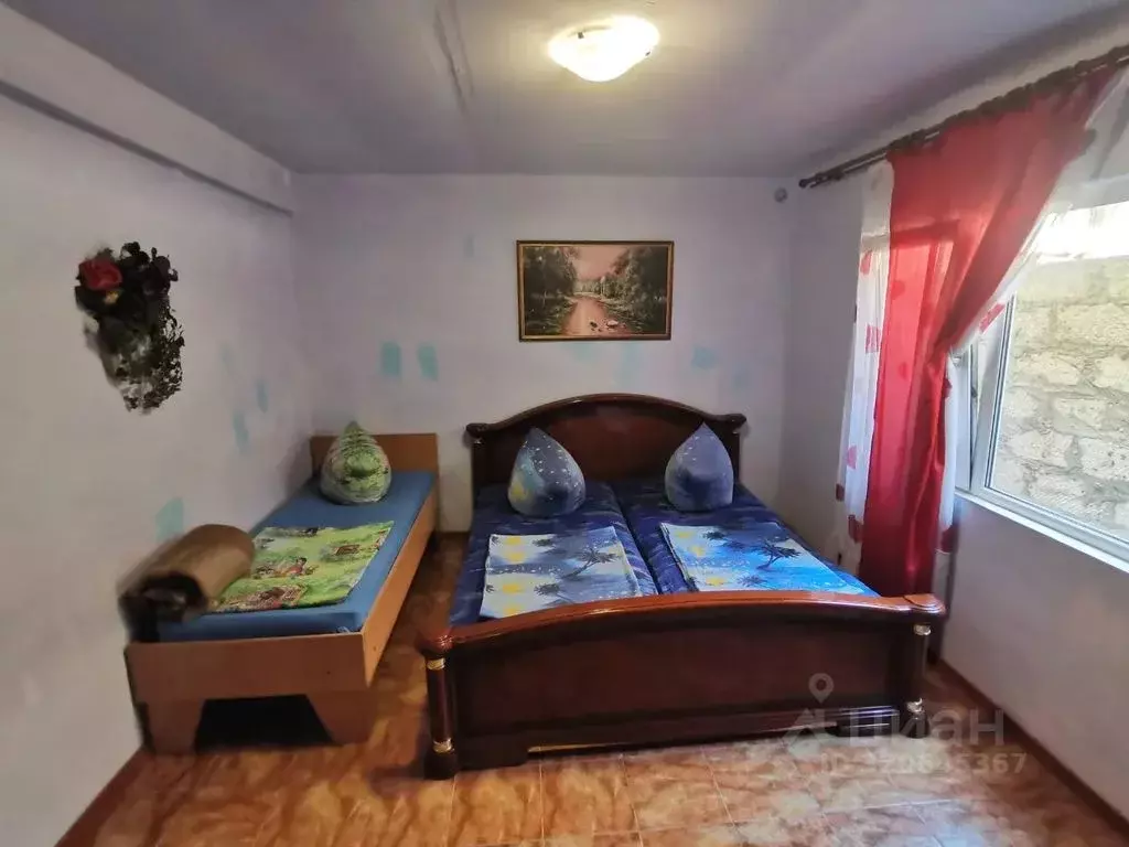 Комната Крым, Черноморский район, Оленевское с/пос, с. Оленевка ул. ... - Фото 1