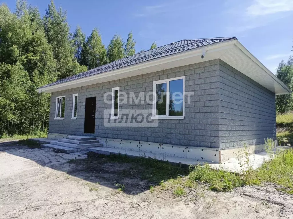 Дом в Томская область, Томск пос. Родионово, ул. Российская (100 м) - Фото 0