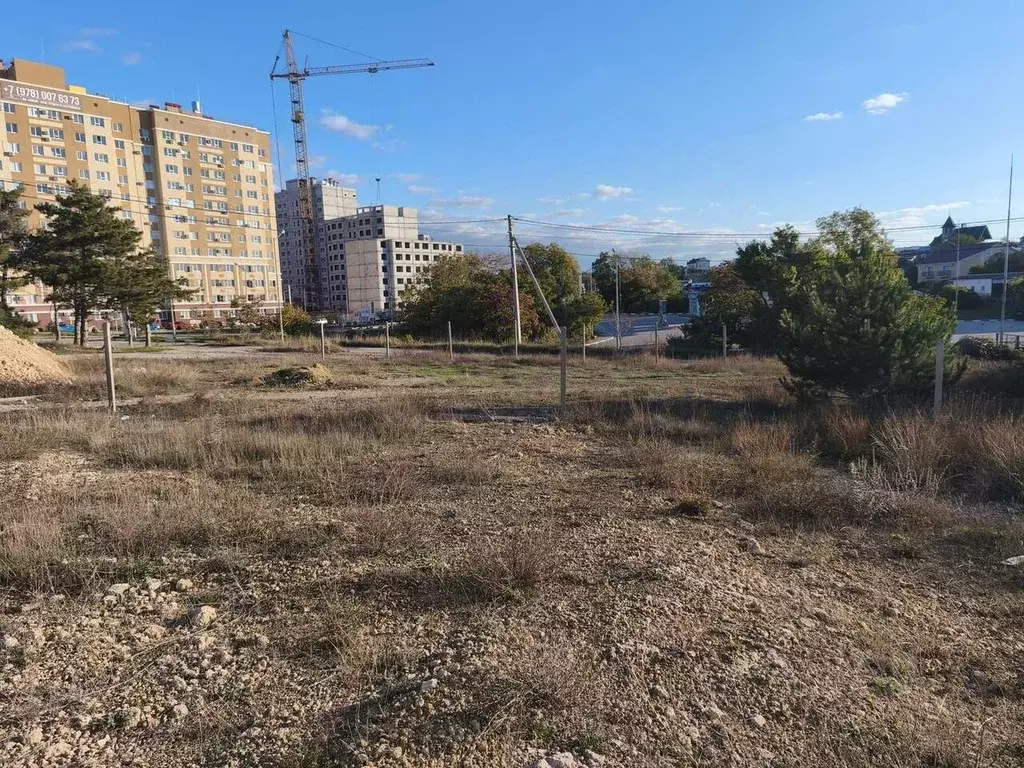 Участок в Севастополь ул. Горпищенко, 140/3 (6.0 сот.) - Фото 1
