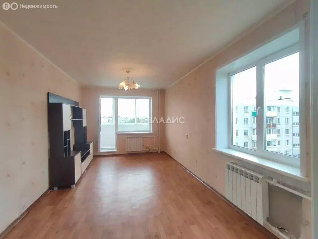 3-комнатная квартира: Пермь, улица Комиссара Пожарского, 12 (58 м) - Фото 0