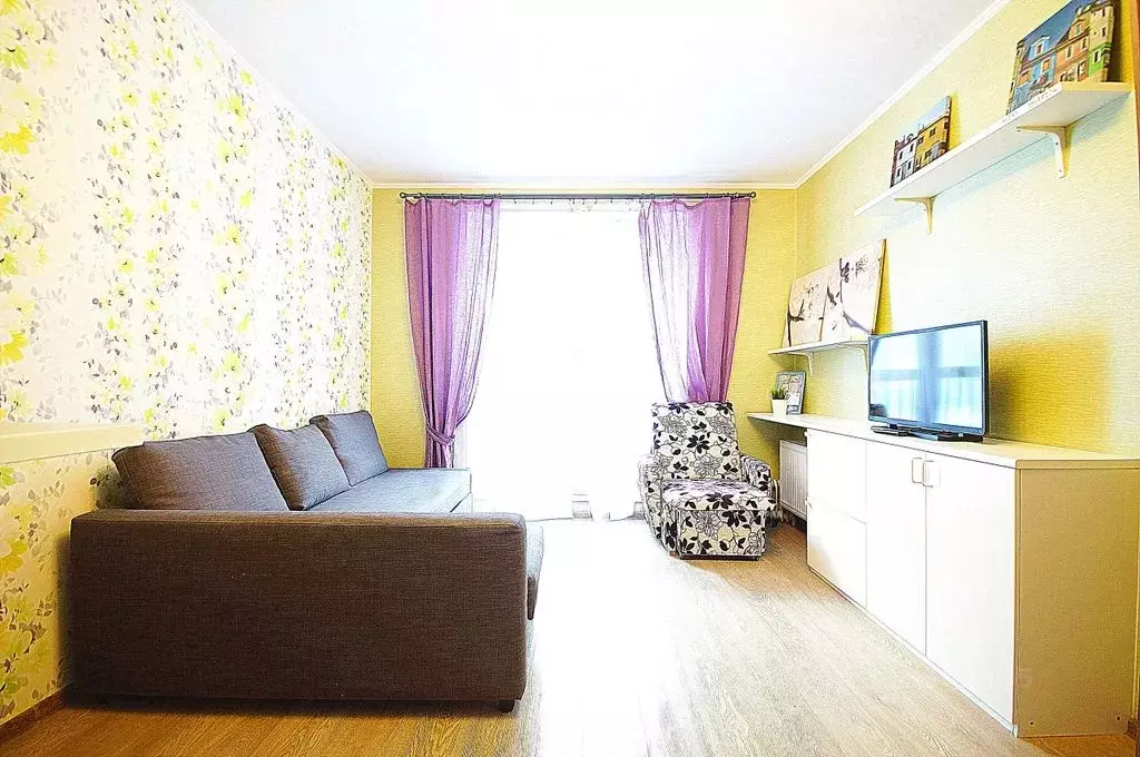1-к кв. Санкт-Петербург Кременчугская ул., 13к2 (28.0 м) - Фото 1
