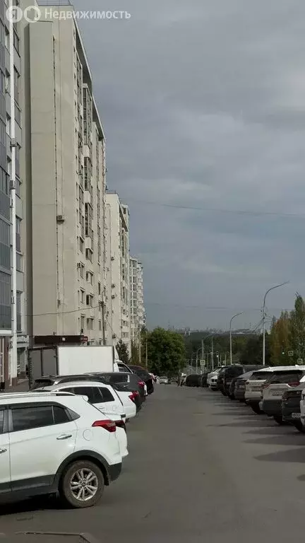 3-комнатная квартира: Уфа, Российская улица, 24 (63.4 м) - Фото 1