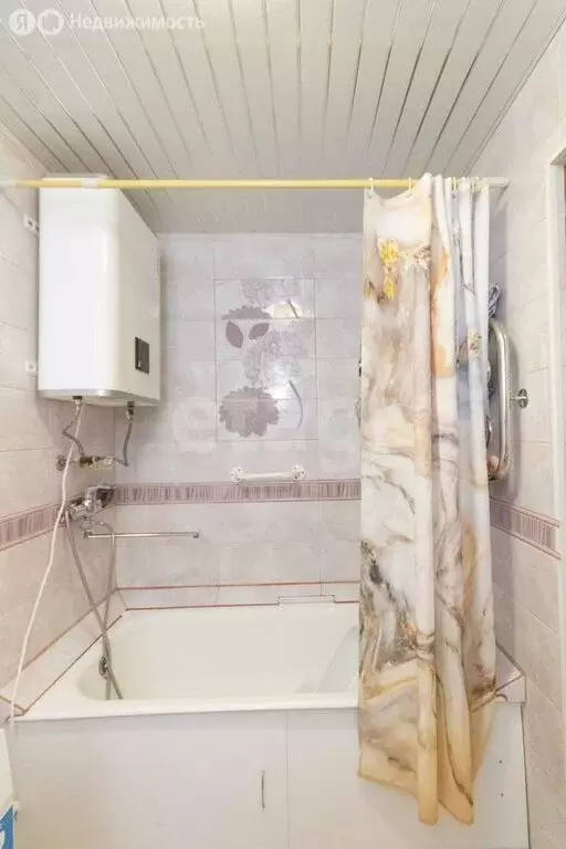 3-комнатная квартира: Ишим, улица Шаронова, 14 (57.8 м) - Фото 2