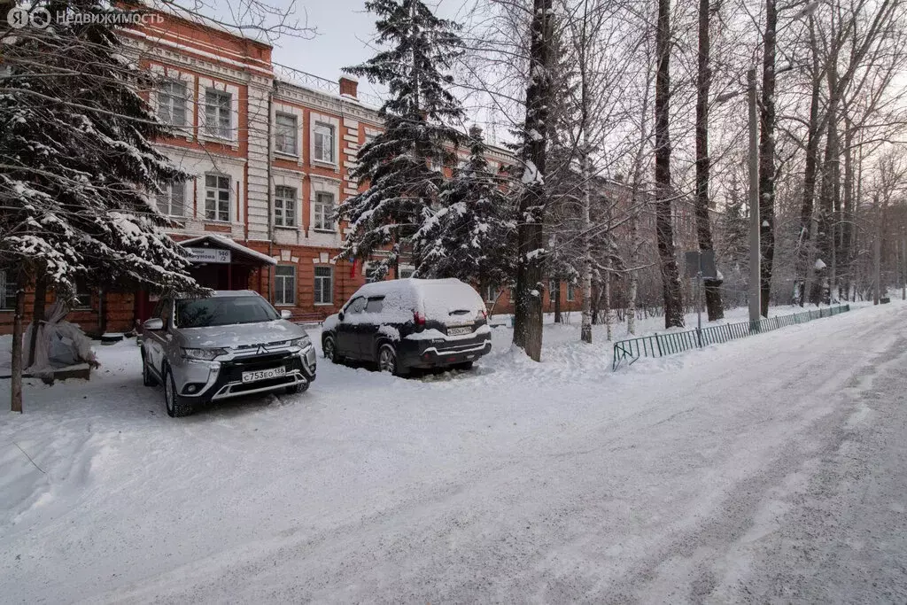 3-комнатная квартира: Иркутск, улица Пискунова, 146/2 (70.4 м) - Фото 1