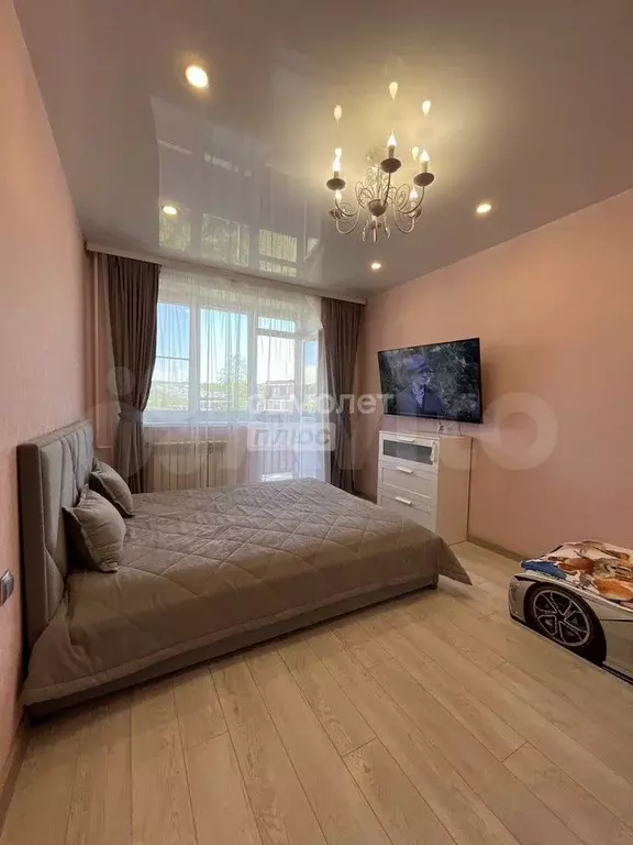 1-к. квартира, 37 м, 4/5 эт. - Фото 1