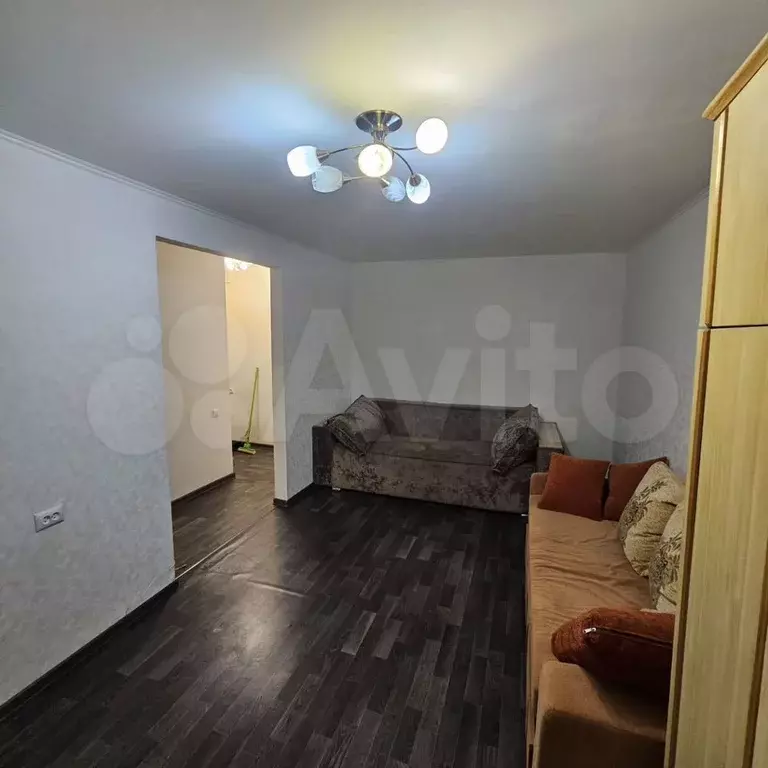 1-к. квартира, 36 м, 2/5 эт. - Фото 1