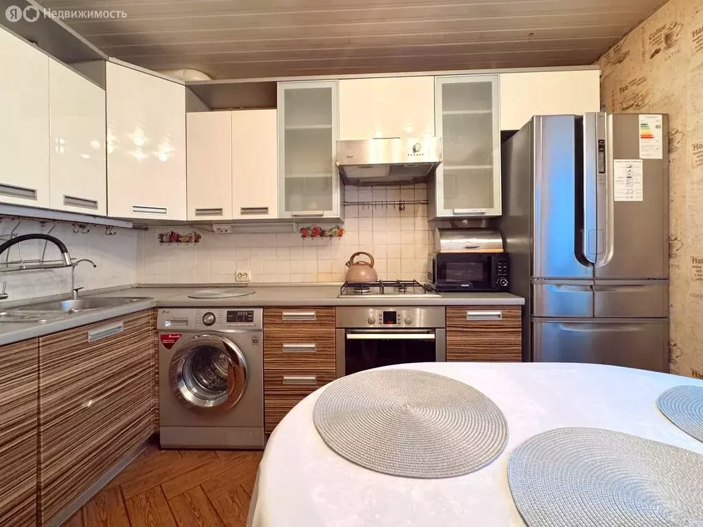 1-комнатная квартира: Лобня, улица Чайковского, 21 (31.8 м) - Фото 0