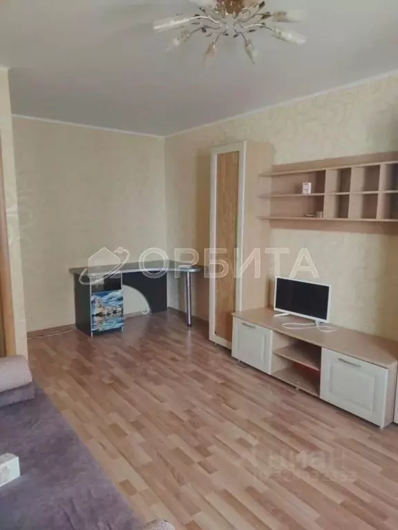 2-к кв. Тюменская область, Тюмень Холодильная ул., 13 (35.9 м) - Фото 2