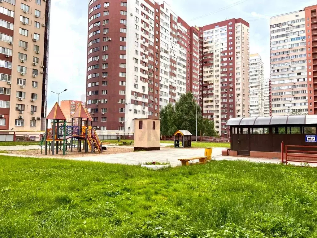 Гараж в Самарская область, Самара Чапаевская ул. (24 м) - Фото 1