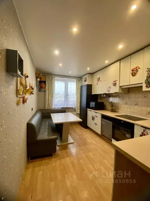 4-к кв. Санкт-Петербург, Санкт-Петербург, Красное Село ул. ... - Фото 2