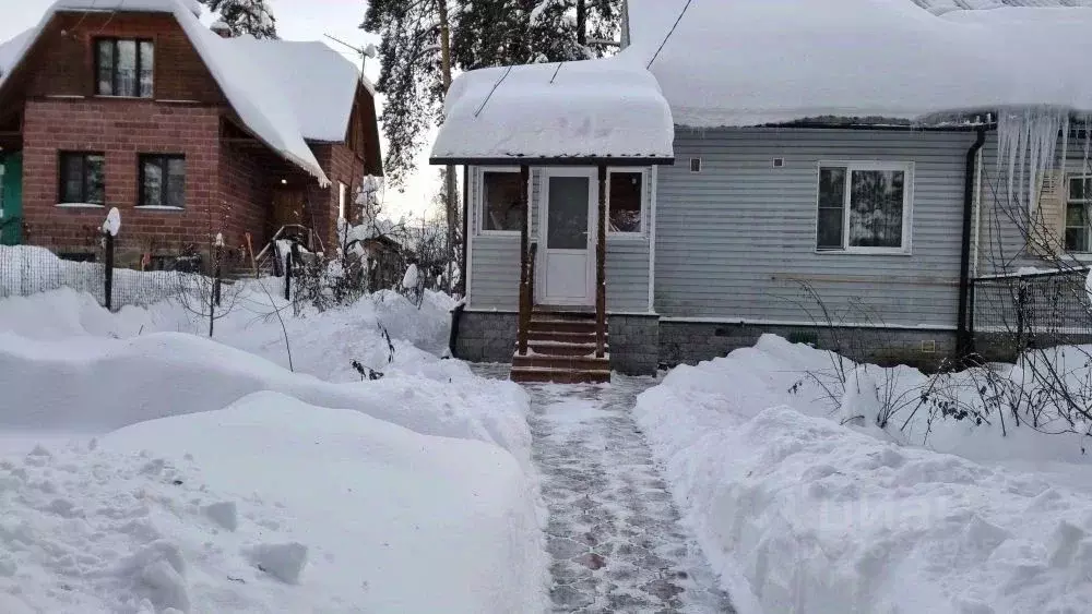 Дом в Московская область, Красногорск городской округ, пос. Истра 10 ... - Фото 1
