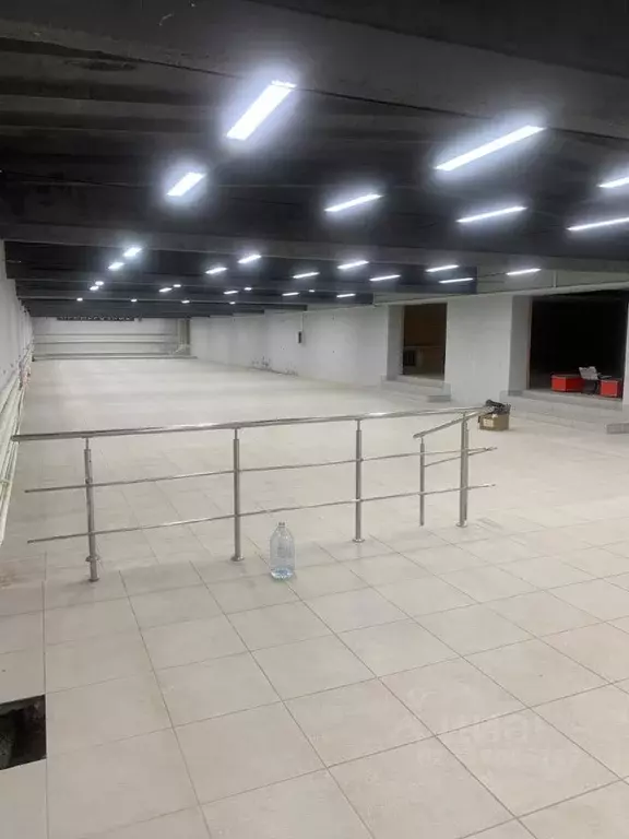 Торговая площадь в Татарстан, Бугульма ул. Хусаина Ямашева, 9Б (1030 ... - Фото 1