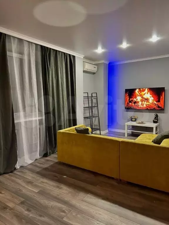 1-к. квартира, 56 м, 2/6 эт. - Фото 0