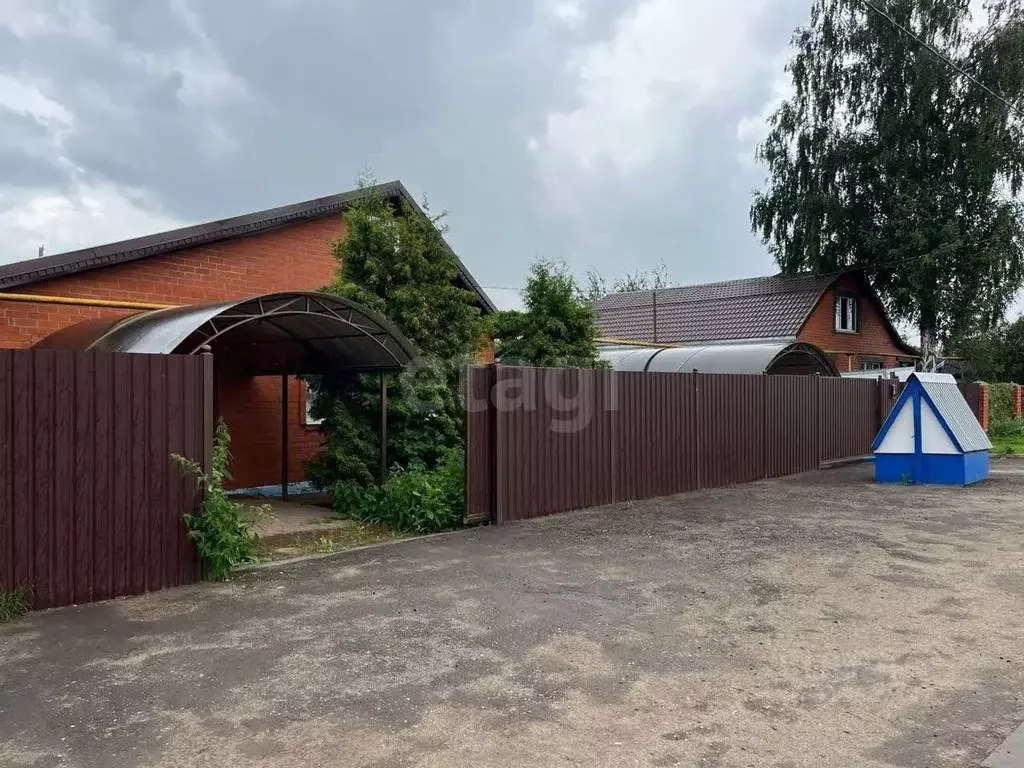 Дом в Мордовия, Лямбирский район, Берсеневское с/пос, пос. Чекаевский ... - Фото 1