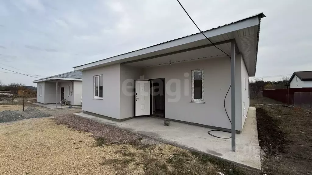 Дом в Крым, Симферопольский район, с. Трудовое  (100 м) - Фото 2