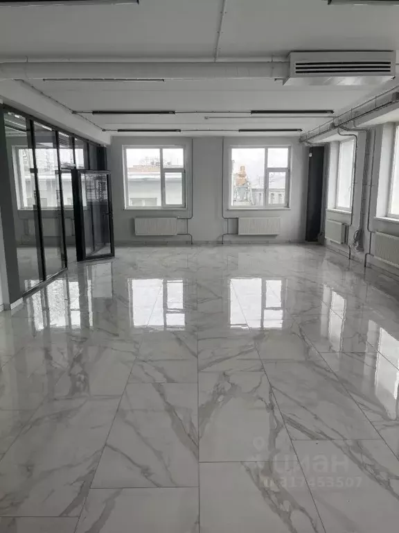 Помещение свободного назначения в Кировская область, Киров ... - Фото 1