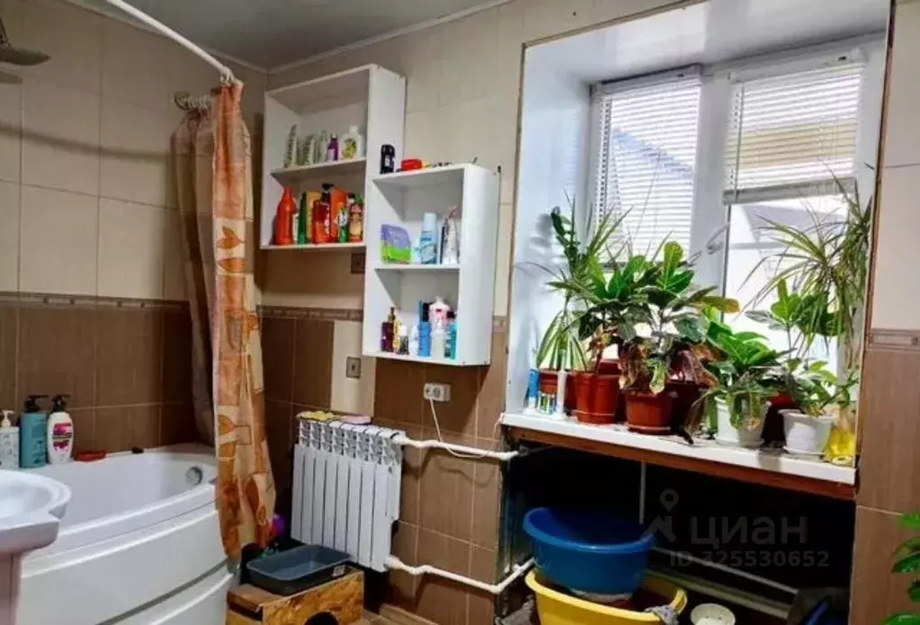 Дом в Волгоградская область, Волгоград Нижневартовская ул. (355 м) - Фото 2