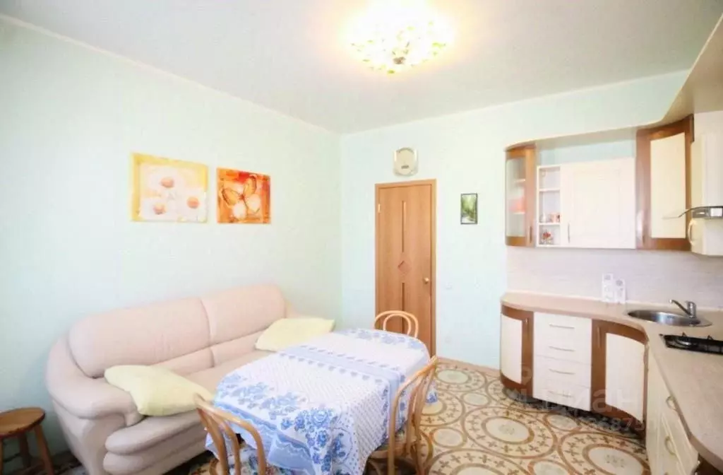 4-к кв. Калужская область, Калуга ул. Суворова, 44 (97.4 м) - Фото 2