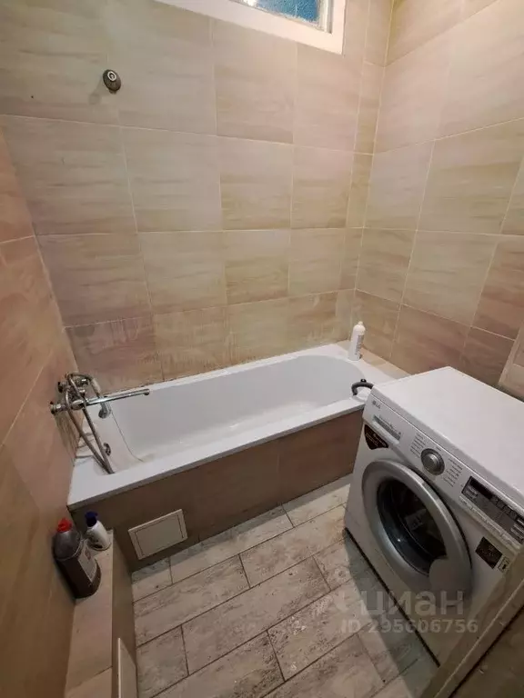 Комната Москва Подколокольный пер., 16/2С1 - Фото 1