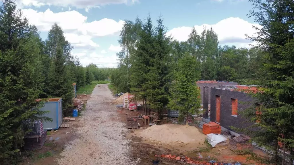 Участок в Московская область, Наро-Фоминский городской округ, д. ... - Фото 1