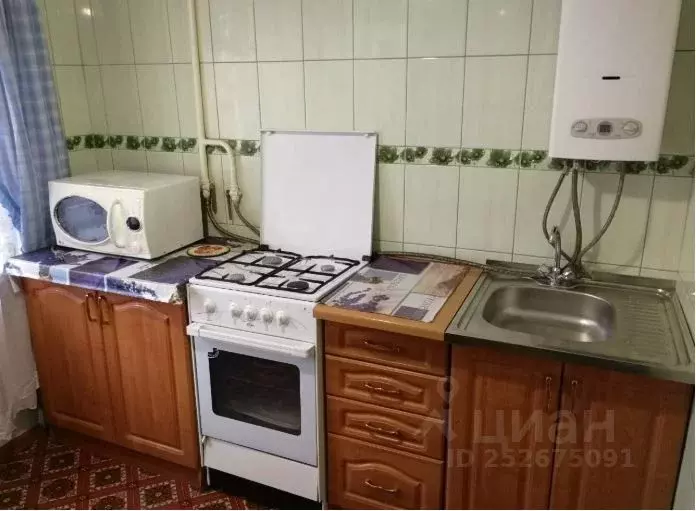 2-к кв. Тульская область, Тула ул. Металлургов, 61 (44.0 м) - Фото 0