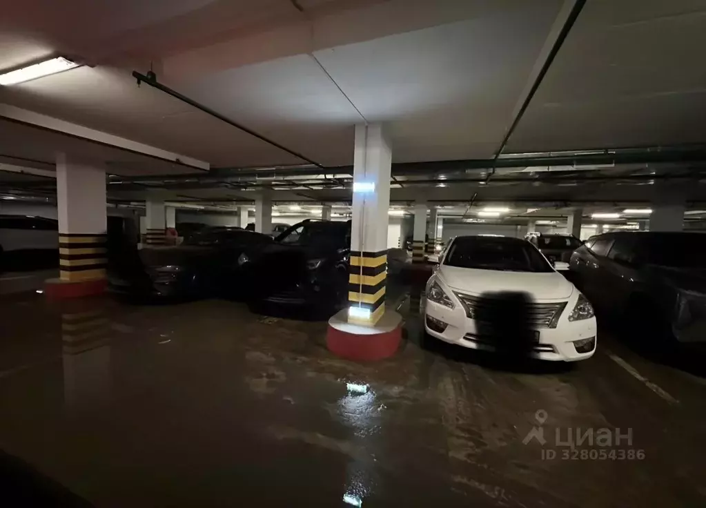 Гараж в Московская область, Реутов просп. Мира, 12к1 (18 м) - Фото 1