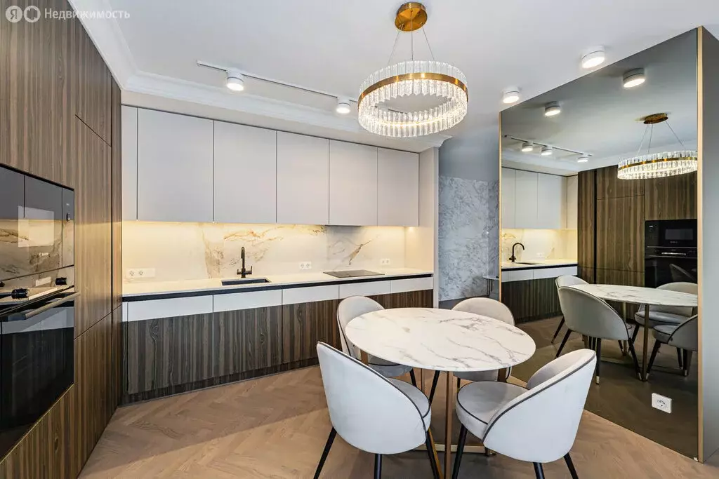 5-комнатная квартира: Калининград, Артиллерийская улица, 73 (201 м) - Фото 1