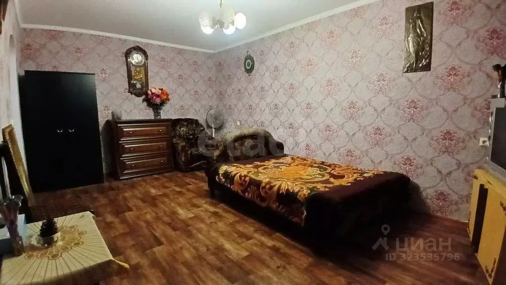 1-к кв. Саратовская область, Энгельс Кожевенная ул., 12 (40.2 м) - Фото 1