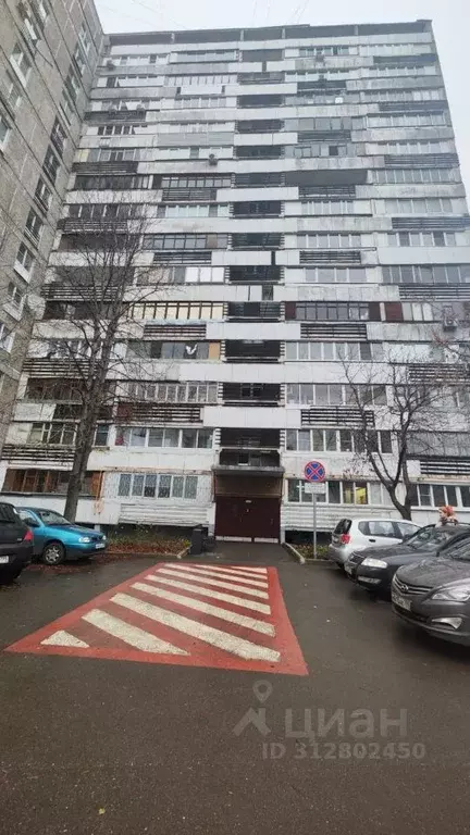 3-к кв. Москва ул. Амундсена, 6С2 (63.0 м) - Фото 0