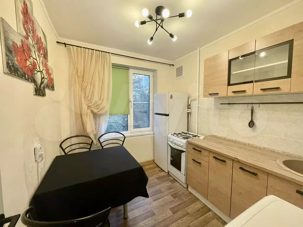 1-к. квартира, 32 м, 3/9 эт. - Фото 1