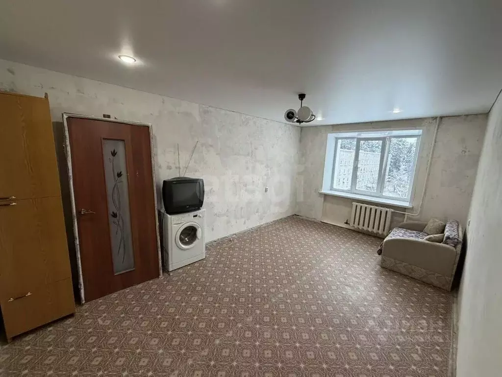 1-к кв. Кировская область, Кирово-Чепецк ул. Ленина, 36к2 (36.0 м) - Фото 2