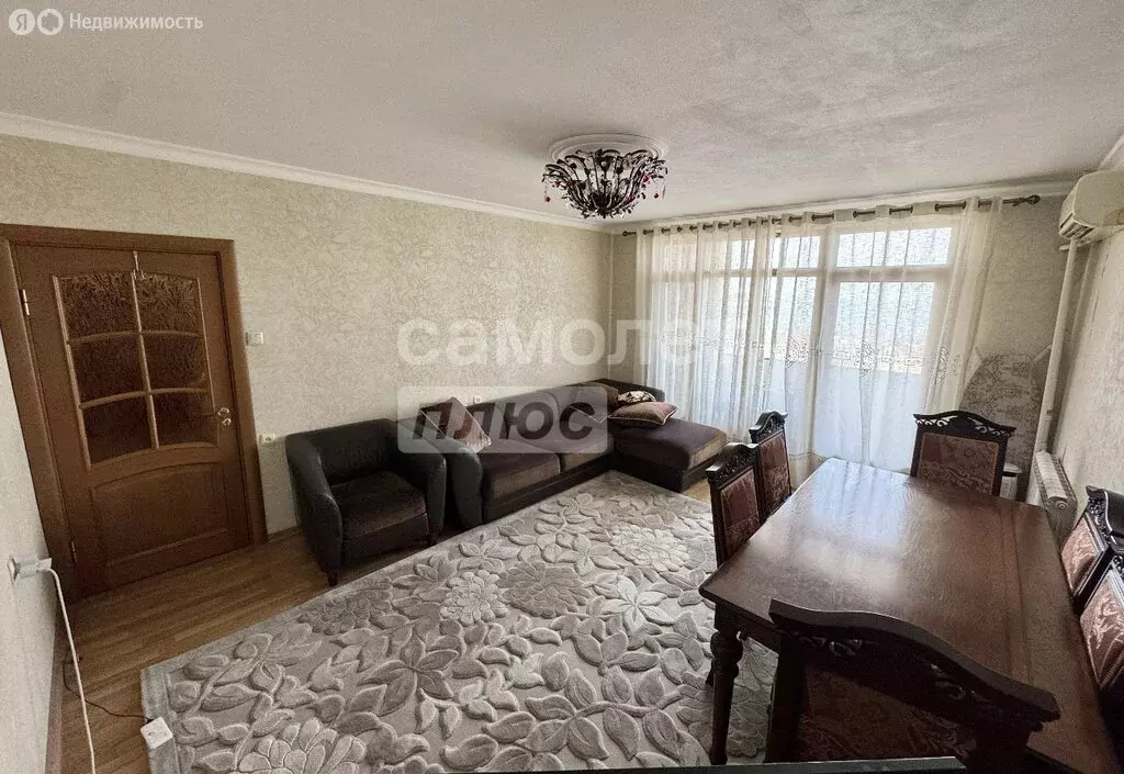 2-комнатная квартира: Махачкала, проспект Расула Гамзатова, 61А (60 м) - Фото 2