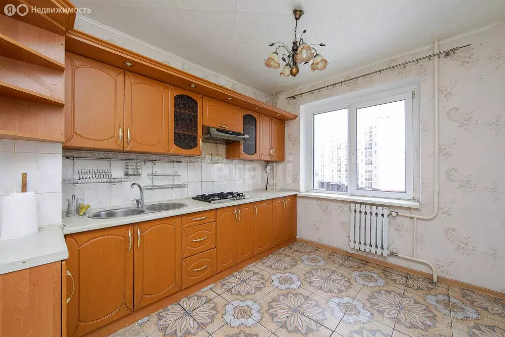 3-комнатная квартира: Калининград, Интернациональная улица, 54 (68 м) - Фото 2