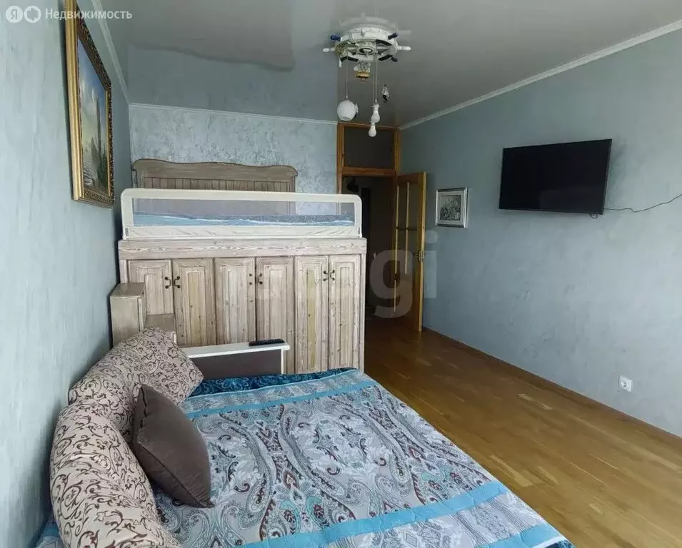 2-комнатная квартира: Феодосия, Боевая улица, 4 (53.9 м) - Фото 1