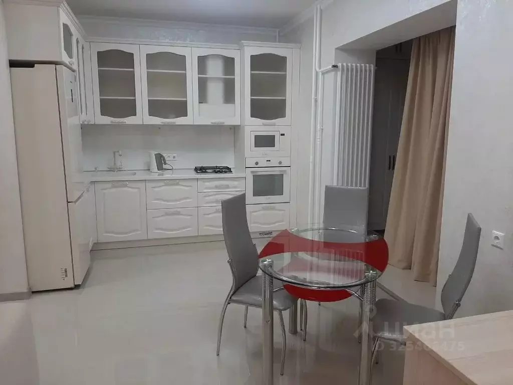 1-к кв. Псковская область, Псков ул. Шереметева, 8 (44.0 м) - Фото 2