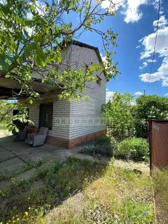 Дом в Волгоградская область, Городищенский район, Новонадеждинское ... - Фото 0