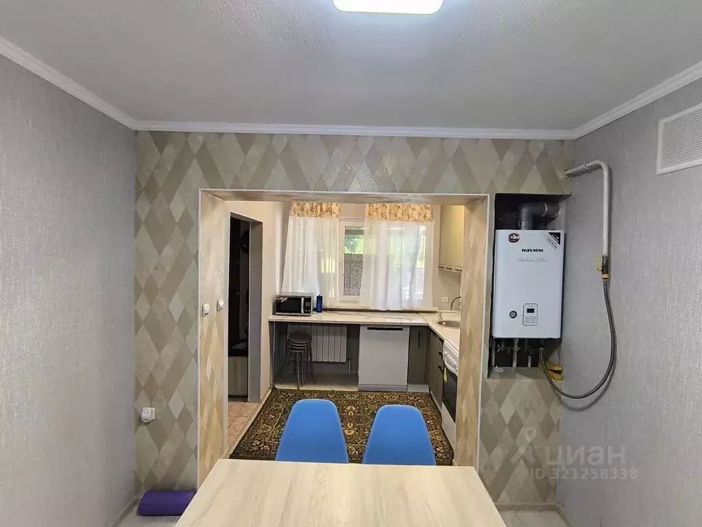 Дом в Краснодарский край, Крыловская ст-ца пер. Кубанский, 27 (70 м) - Фото 1