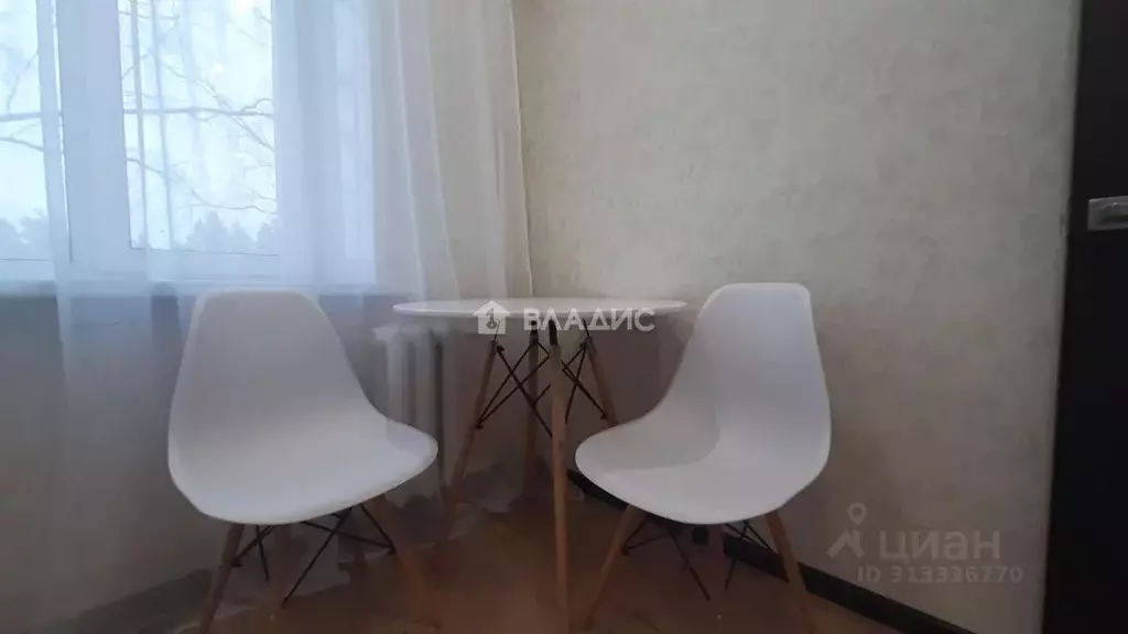 3-к кв. Владимирская область, Гусь-Хрустальный ул. Микрорайон, 34 ... - Фото 0
