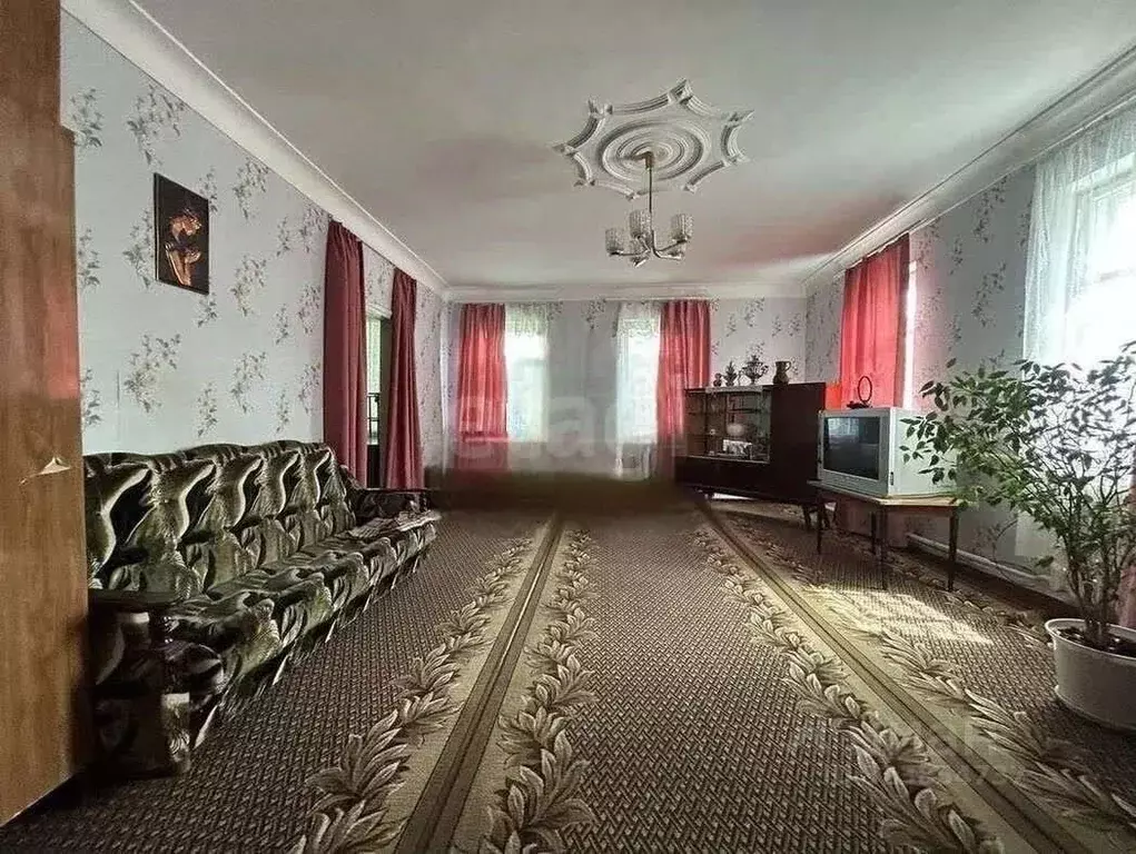 Дом в Белгородская область, Белгород Старогородская ул., 4 (75 м) - Фото 1