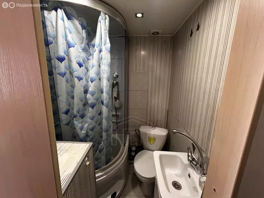 Квартира-студия: Иркутск, улица Помяловского, 15А (10.4 м) - Фото 1